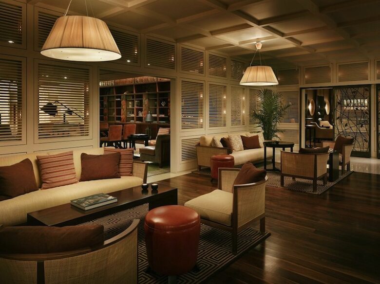 Carillon Hotel & Spa with optional Yacht Rental! - Miami Beach, Florida