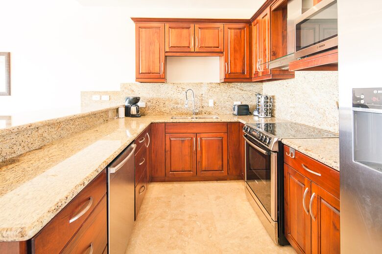 Pristine Bay Beach Villa 104 - Roatan, Honduras