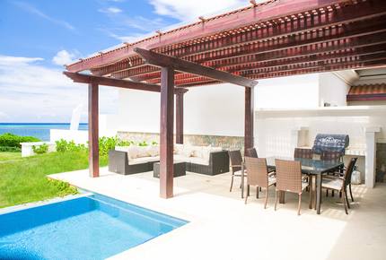 Pristine Bay Beach Villa 104 - Roatan, Honduras