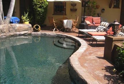 Los Feliz Villa - Los Angeles, California