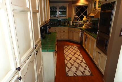 Los Feliz Villa - Los Angeles, California