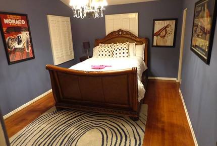 Los Feliz Villa - Los Angeles, California