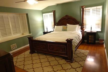 Los Feliz Villa - Los Angeles, California