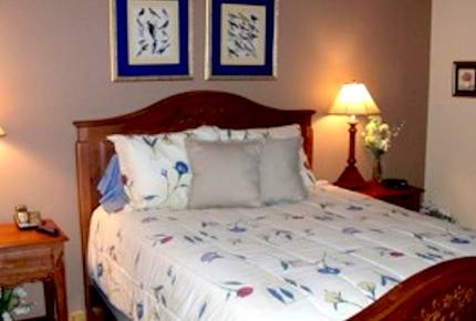 Mountain Air Country Club at Blue Ridge Mountain Retreat - Burnsville, North Carolina