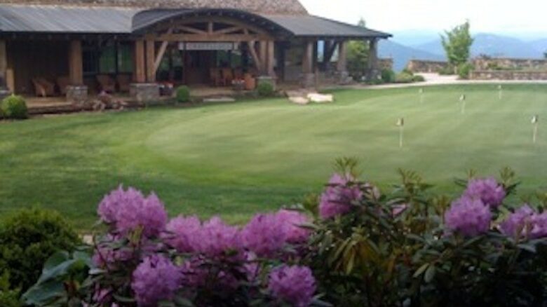 Mountain Air Country Club at Blue Ridge Mountain Retreat - Burnsville, North Carolina