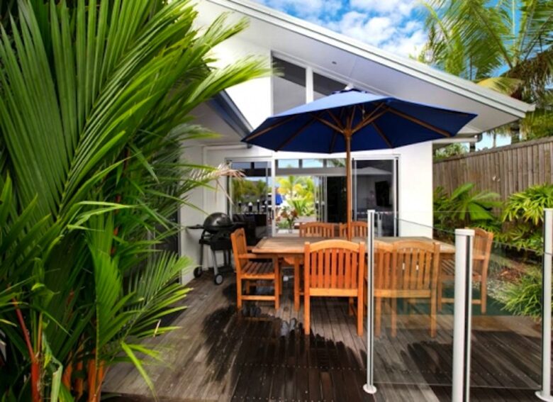 The Boat House, Blue Water, Cairns Beaches - Trinity Beach, Australia