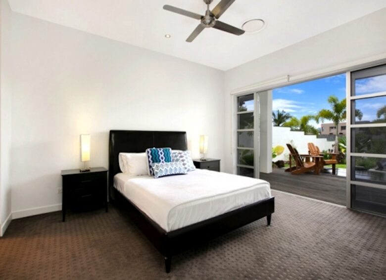 The Boat House, Blue Water, Cairns Beaches - Trinity Beach, Australia