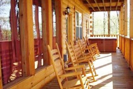 The Hummingbird - Sevierville, Tennessee