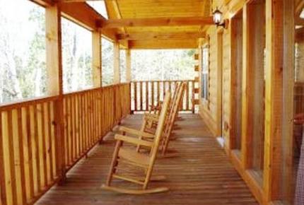 The Hummingbird - Sevierville, Tennessee