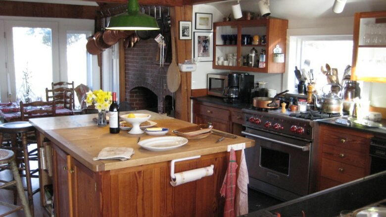 Chilmark Hideaway - Menemsha, Massachusetts