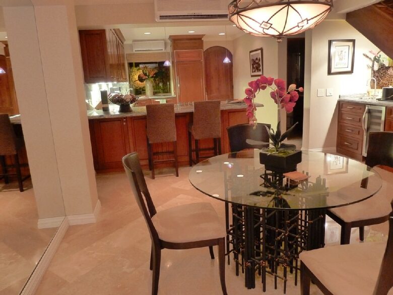 Casa Chocolate - Playa Flamingo, Costa Rica