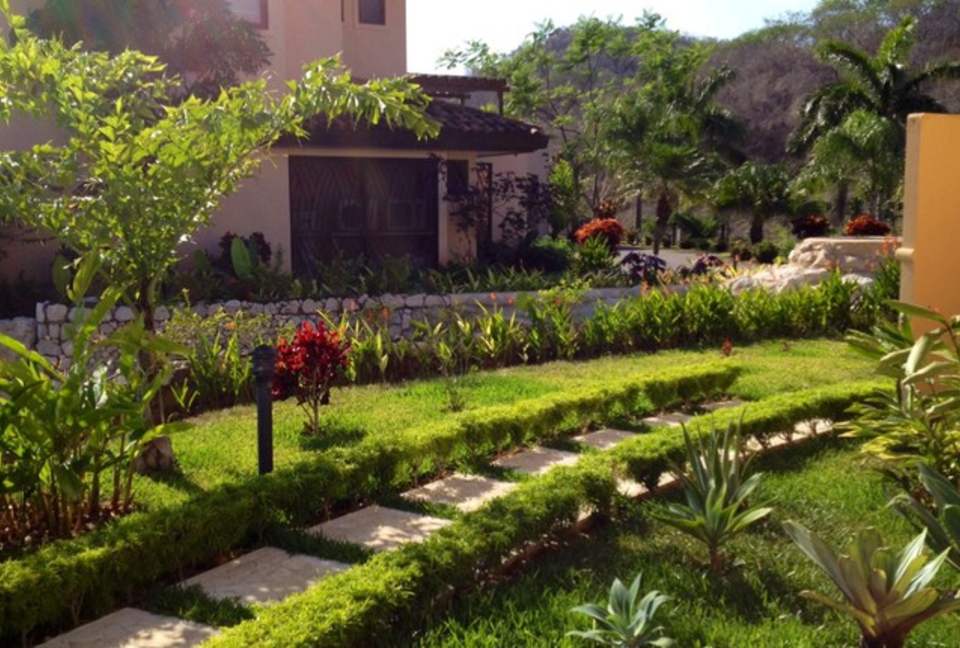 Luxury Ocean View Villa with 5 Star Personalized Service - Playa Samara, Costa Rica