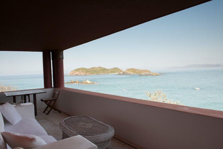 Tropical Seclusion - Ixtapa, Mexico