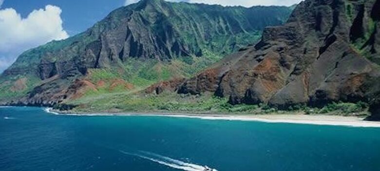 Hale Manoa, Tunnels Beach, Kauai, Hawaii - Haena, Kauai, Hawaii