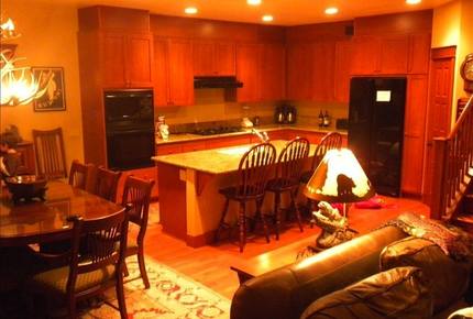 Mammoth Sierra Star - Mammoth, California