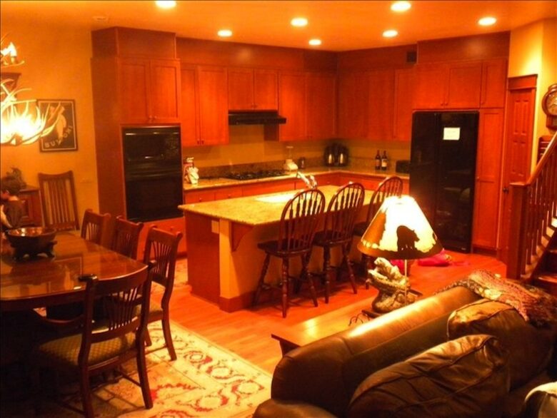 Mammoth Sierra Star - Mammoth, California