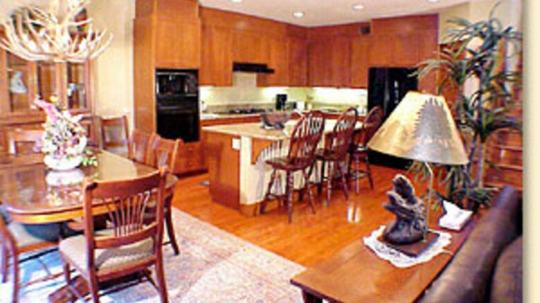 Mammoth Sierra Star - Mammoth, California