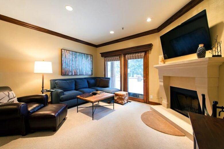 2 Bedroom Residence at The Deer Valley Club - Park City, Utah