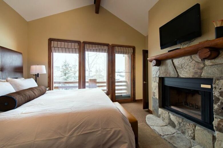4 Bedroom Residence at The Deer Valley Club - Park City, Utah
