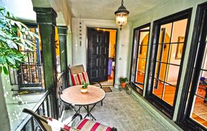 Sun Villa - Los Angeles, California