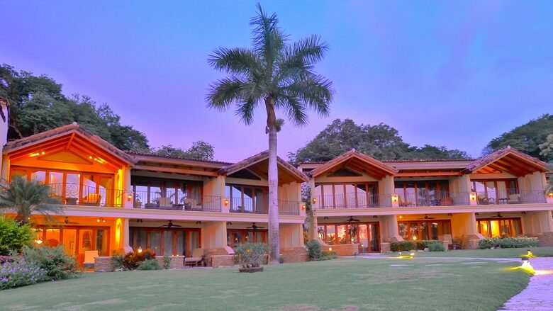 Casa Chocolate - Playa Flamingo, Costa Rica