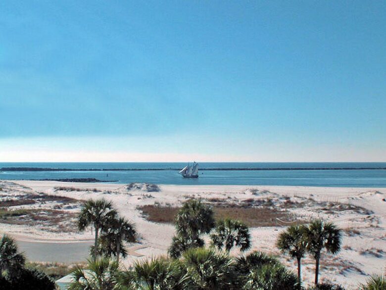 Magnolia House at Destin Pointe - Destin, Florida