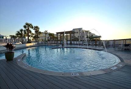 Magnolia House at Destin Pointe - Destin, Florida