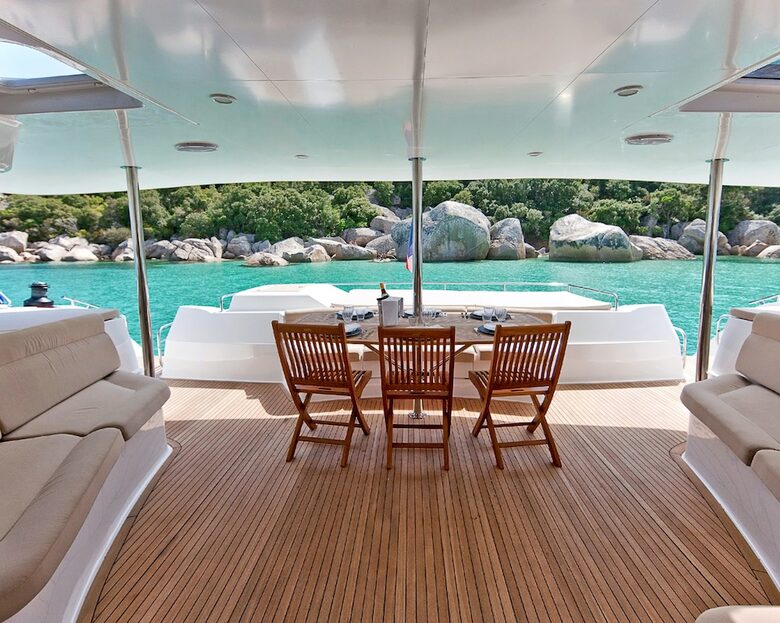 TradeWinds Yacht Cabin for 2 - Guadeloupe Sailing Vacation - Guadeloupe, Guadeloupe