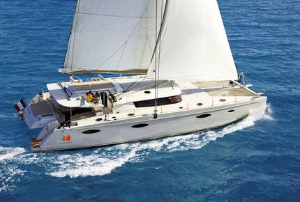 TradeWinds Yacht Cabin for 2 - Guadeloupe Sailing Vacation - Guadeloupe, Guadeloupe