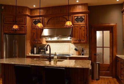 Aux trois girouettes - St-Adolphe d'Howard, Canada