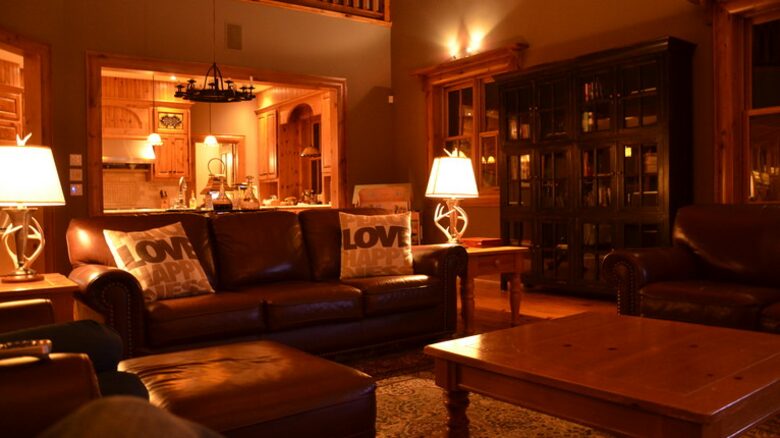 Aux trois girouettes - St-Adolphe d'Howard, Canada