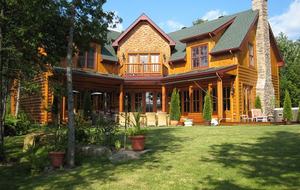 Aux trois girouettes - St-Adolphe d'Howard, Canada