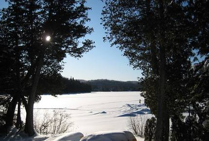 Aux trois girouettes - St-Adolphe d'Howard, Canada