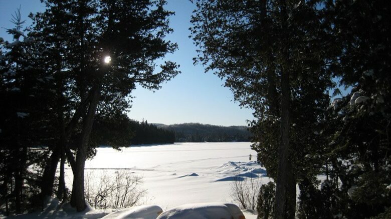 Aux trois girouettes - St-Adolphe d'Howard, Canada