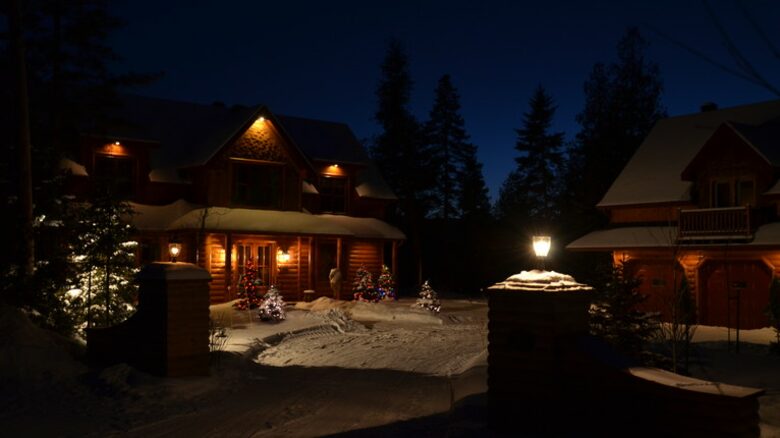 Aux trois girouettes - St-Adolphe d'Howard, Canada