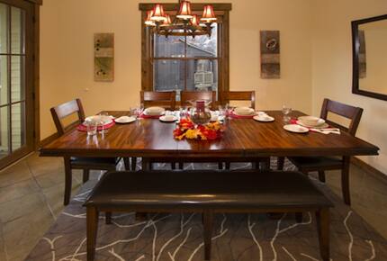 Luxury Mammoth Lodge - Mammoth Lakes, California