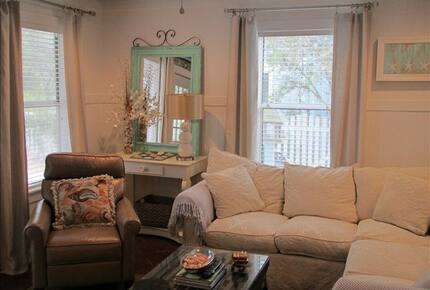 Barbie's Beach House - 30A - Santa Rosa Beach, Florida