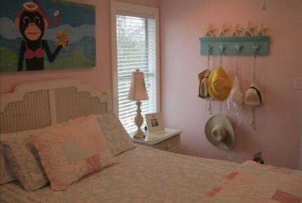 Barbie's Beach House - 30A - Santa Rosa Beach, Florida