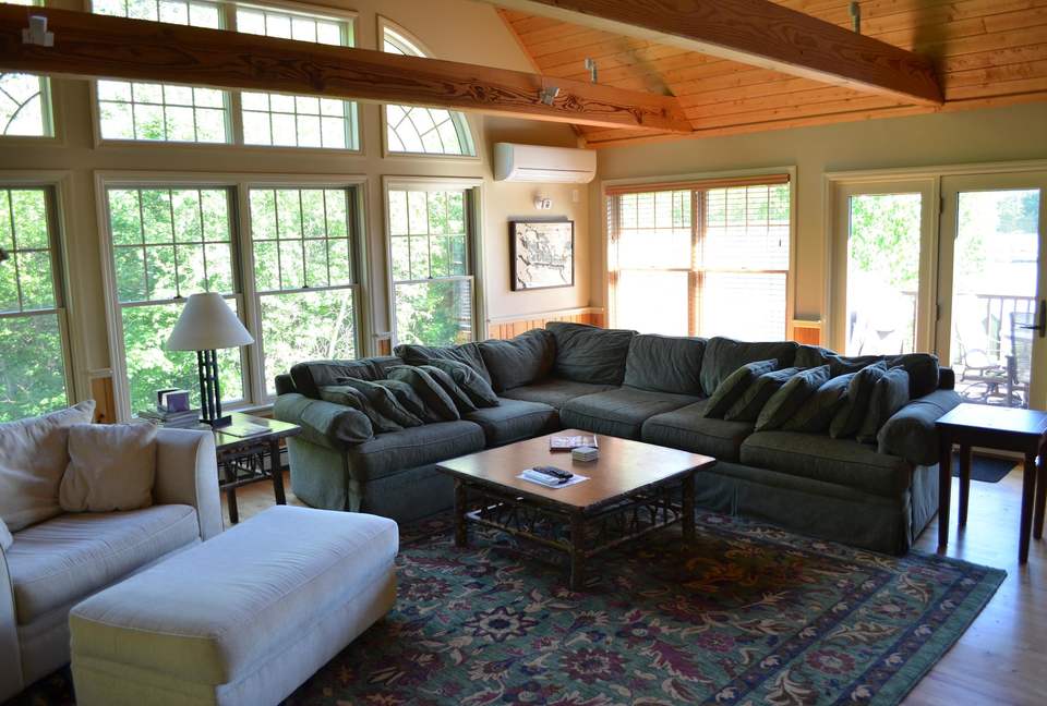 Lake Winnipesaukee Lakehouse - Tuftonboro, New Hampshire