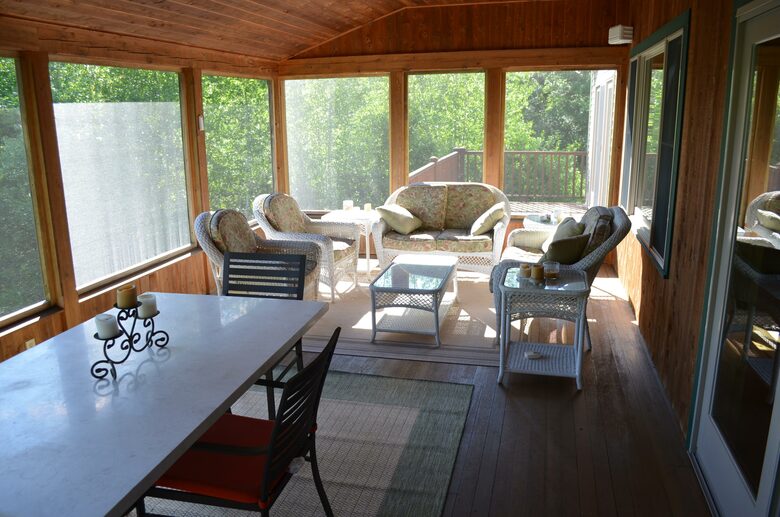 Lake Winnipesaukee Lakehouse - Tuftonboro, New Hampshire