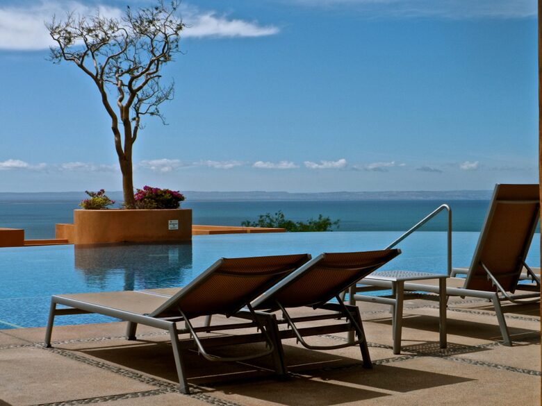 Command of Colinas - La Paz, Mexico