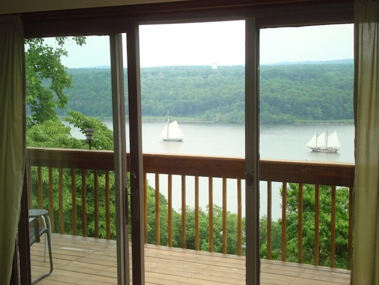 Classic Hudson Riverfront Home and Pool - Highland, New York