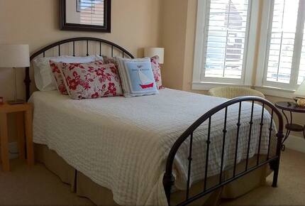 Balboa Island Beach House - Newport Beach, California