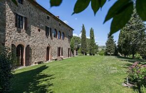 Fattoria Pian dell'Asso - Ground Floor Property - Montalcino, Italy