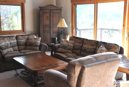 Hilltop House - Grand Lake, Colorado