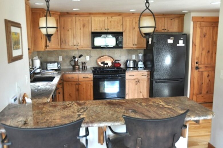 Hilltop House - Grand Lake, Colorado