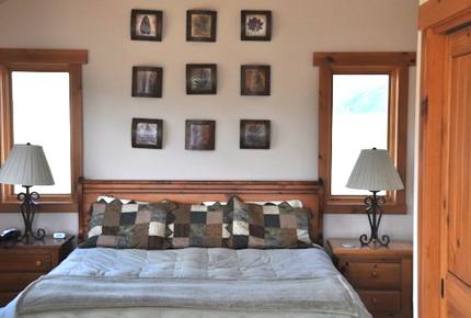 Hilltop House - Grand Lake, Colorado