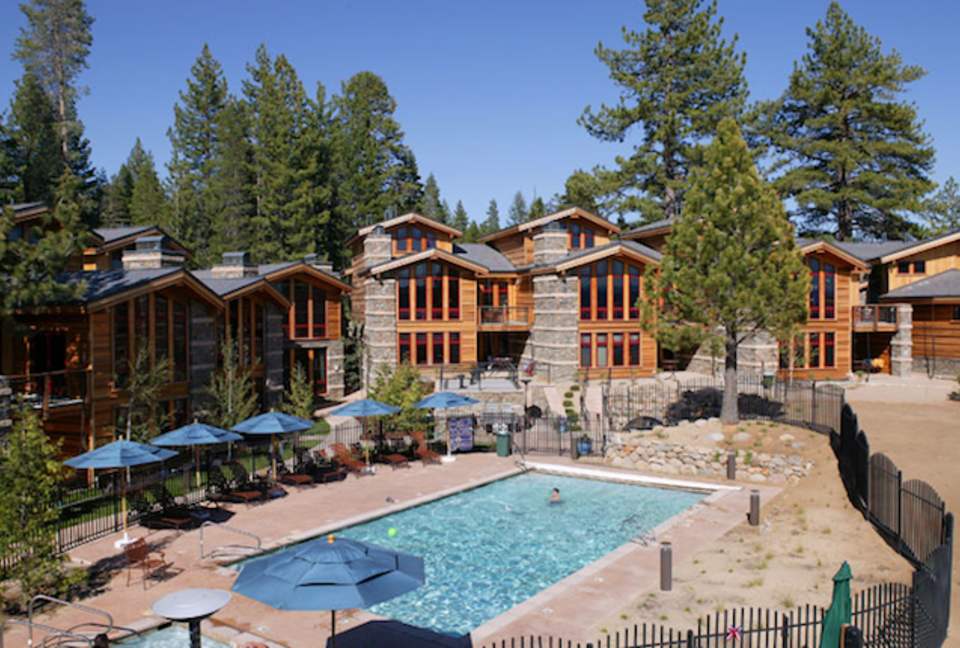 Lake Tahoe Living 1, Tonopalo  – 3 Bedroom Residence (Sleeps 10) - Tahoe Vista, California