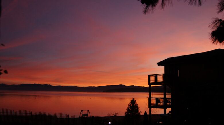 Lake Tahoe Living 2, Tonopalo – 3 Bedroom Residence (Sleeps 10) - Tahoe Vista, California