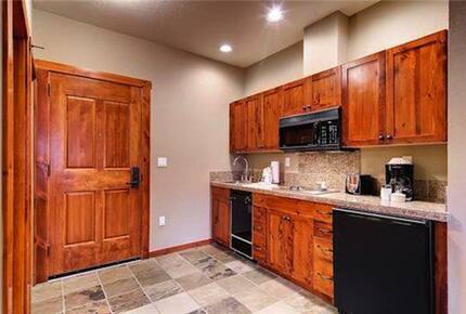 4 Nights at Hyatt Main Street Station - Studio Residence - Breckenridge, Colorado